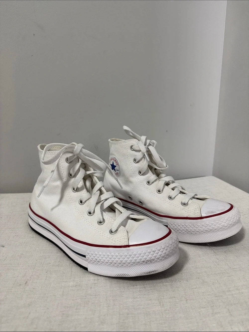 Converse girls big